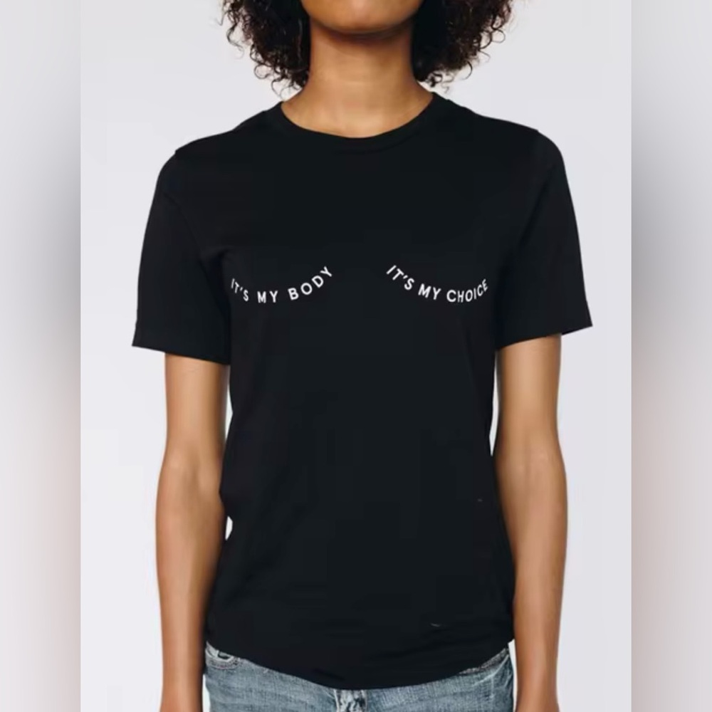 #77- It’s my body, my choice boobs printed T-shirt Size L